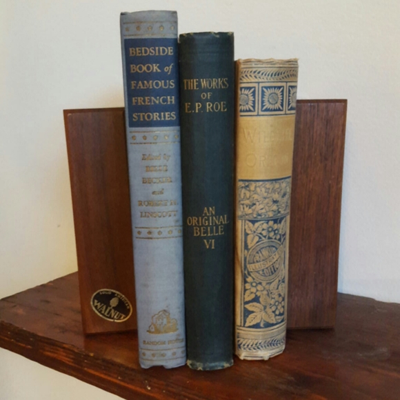 Vintage Pair Walnut Lasercraft Bookends - Picture 3 of 13